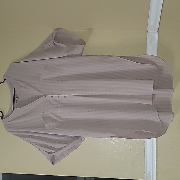 Scoop hem oversized PLUS 1X 3 button Shirt - Picture 1 of 8